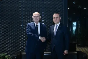 Джейхун Байрамов и Феридун Синирлиоглу обсудили сотрудничество Азербайджан–ОБСЕ