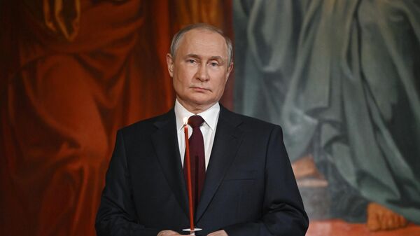Владимир Путин поздравил православных христиан с Пасхой