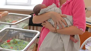Почти 30 тыс. детей в высокогорных районах Кыргызстана получают по 3 тыс. сомов в месяц