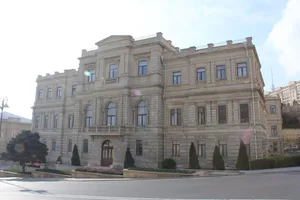 Азербайджанский национальный музей искусств празднует 90-летие: страницы истории
