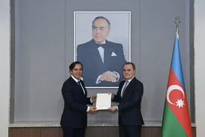 Джейхун Байрамов провел обмен мнениями с новым послом Бразилии (ФОТО)