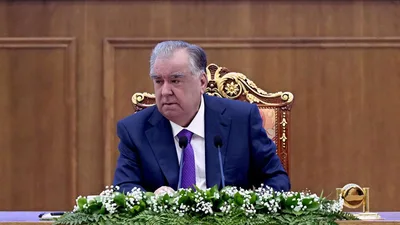 Рахмон заявил о случаях коррупции в судебной системе Таджикистана