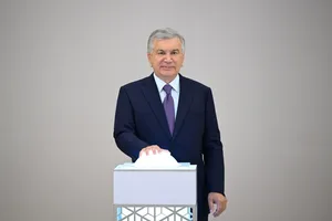 В Хорезмской области дали старт проектам на сумму свыше 7,5 миллиарда долларов
