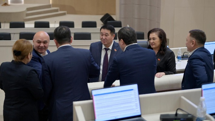 ЖК хочет наделить мэрию Бишкека правом предупреждать чрезмерное расточительство на тоях