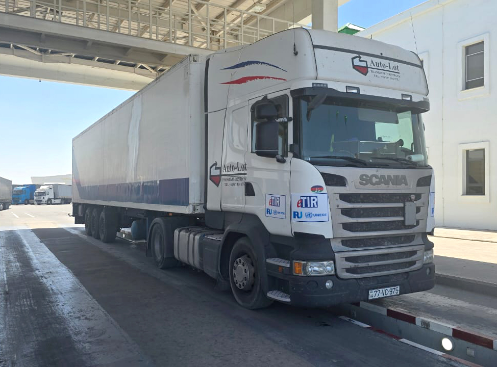 Азербайджан, Туркменистан и Узбекистан начали применять систему eTIR в транзитных перевозках
