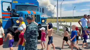Более 200 человек эвакуировали из детского лагеря из-за пожара в “Семей орманы“