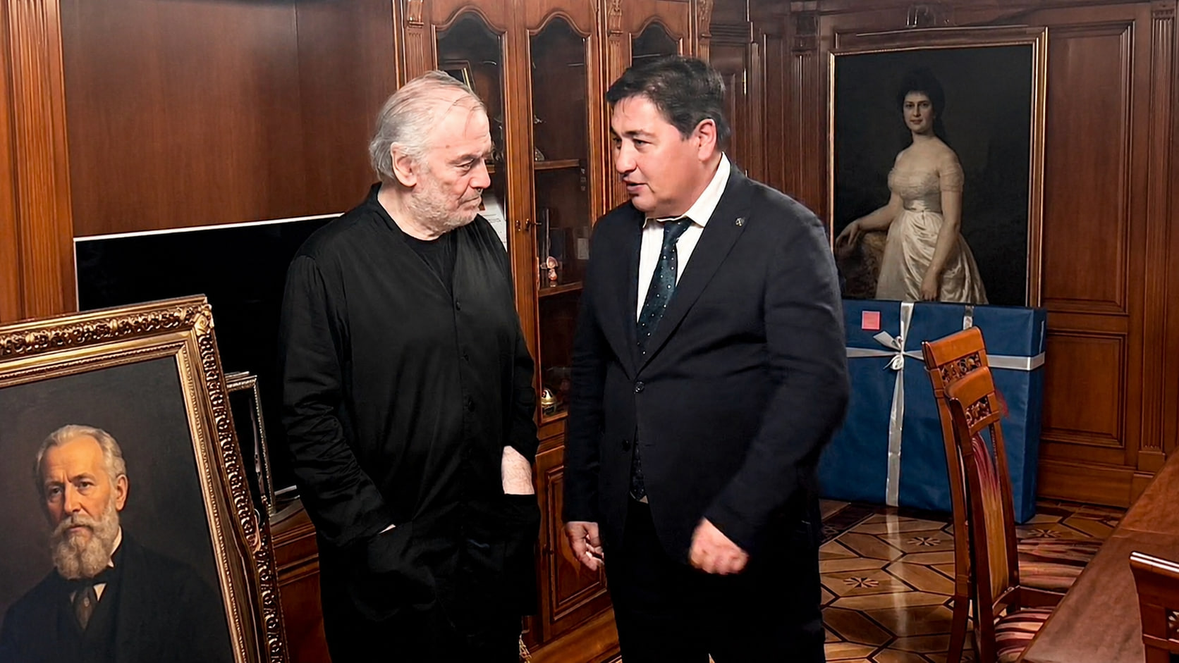 Гендиректор Мариинского и Большого театров Валерий Гергиев посетит Таджикистан в новом театральном сезоне