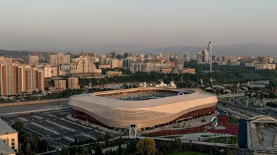 В Душанбе открыли уникальный в Центральной Азии стадион