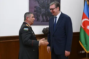 Александар Вучич принял министра обороны Азербайджана
