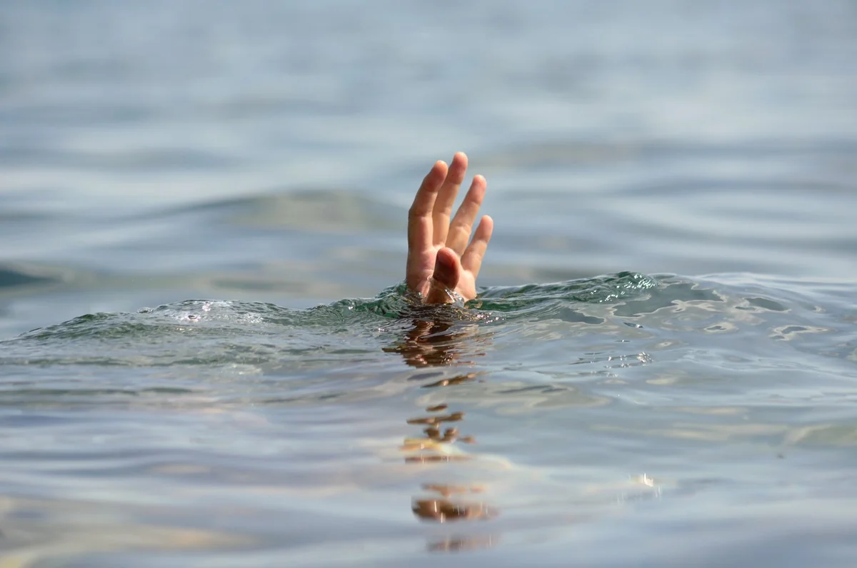 МЧС: С начала июня в не предназначенных для купания водоемах утонули 12 человек