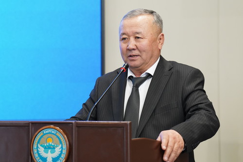 Экс-мэр города Манас Абдупата Маткаликов одобрен на должность члена Совета директоров Госбанка развития