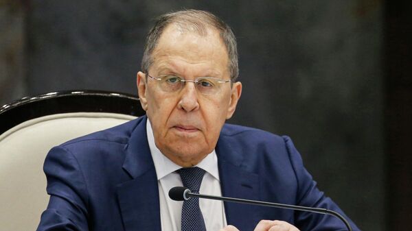 Армения рискует потерять все привилегии в рамках ЕАЭС — Лавров