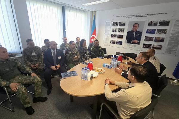 Миссия Азербайджана при НАТО принимает гостей