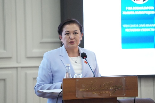 Депутат предлагает дать Кабмину полномочия определять порядок индексации зарплат в частных организациях, в случае отсутствия коллективного договора с сотрудниками