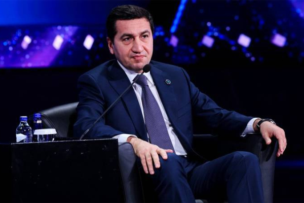 Помощник президента назвал условие подписания мира с Арменией