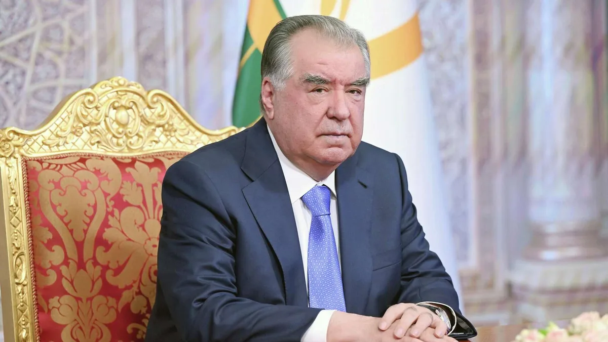 Рахмон призвал не тратить лишнего на Иди Курбон