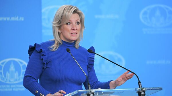 Захарова избот кард, ки забони русӣ дар Украина маҳбубияти худро нигоҳ медорад