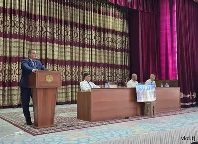 Спорт против вредных привычек: в Б.Гафуровском районе объединили обучение и мини-футбол
