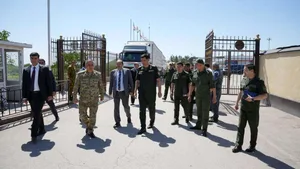 Таджикистан и Узбекистан модернизируют процессы на КПП "Фотехобод - Ойбек"
