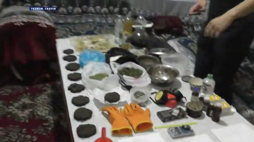В Намангане обнаружили подпольную нарколабораторию. Видео