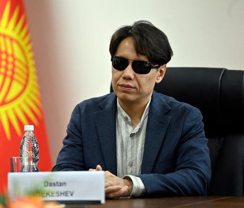 Депутат предлагает повысить статус медсестер в детсадах