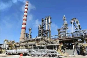 Азербайджан увеличит закупки казахстанской нефти для своих НПЗ
