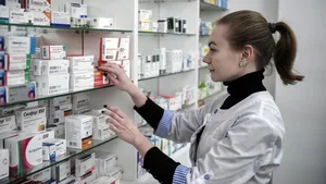 В Таджикистане уничтожили более 107 тонн просроченных лекарств