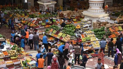В Душанбе милиция начала "базарные рейды" накануне Иди Курбона