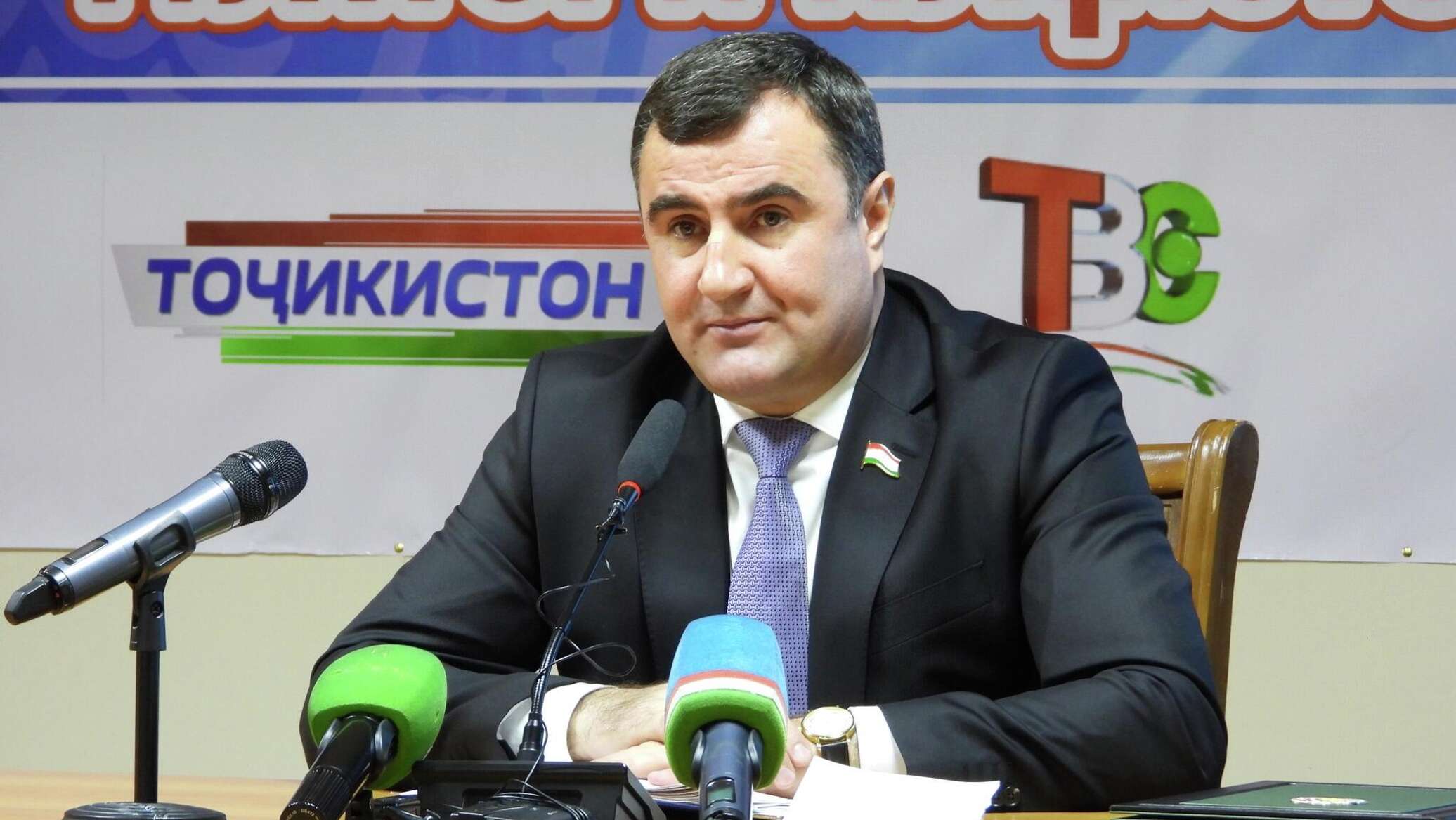 В Таджикистане продолжаются поиски тела главы ГБАО