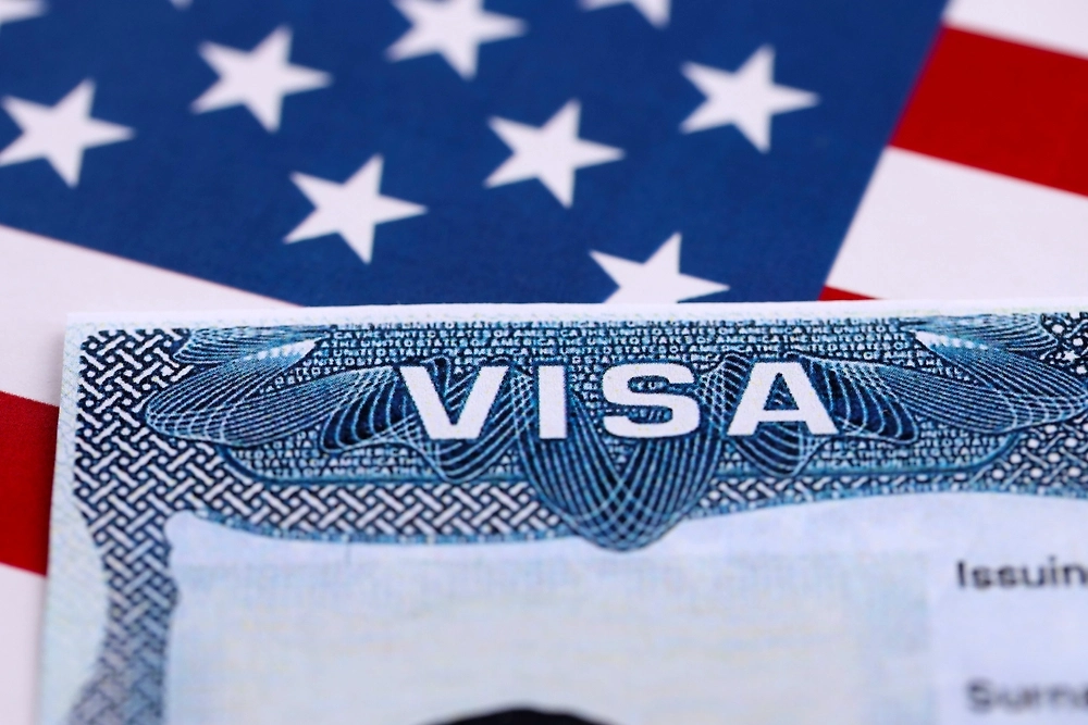 Гражданам Таджикистана при получении визы в США придется вносить залог до 20 тысяч долларов