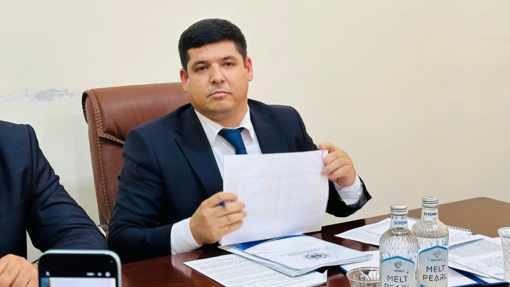 135 тысяч сомони или тюрьма: экс-главе Службы исполнения в Согде могут заменить штраф реальным сроком