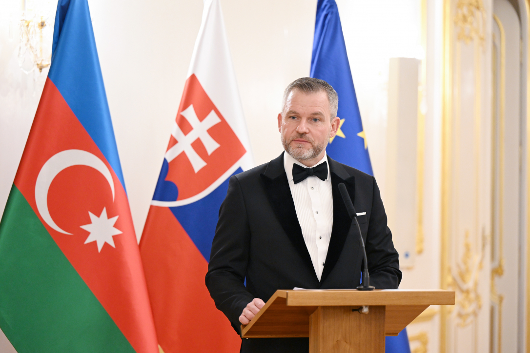 Президент Словакии едет в Карабах